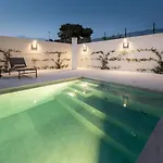 Isulatravel - Galene فيلة *